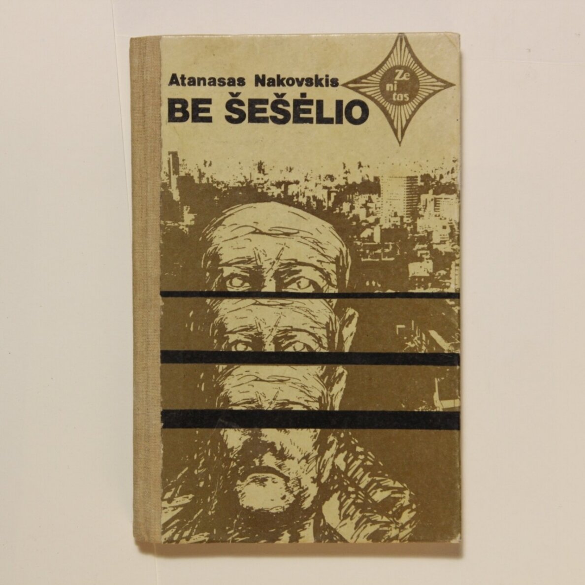 Be šešėlio : Fantastinės novelės Be šešėlio : Fantastinės novelės