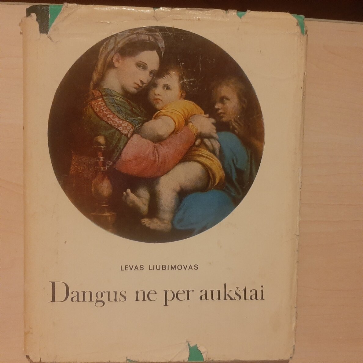 Dangus ne per aukštai