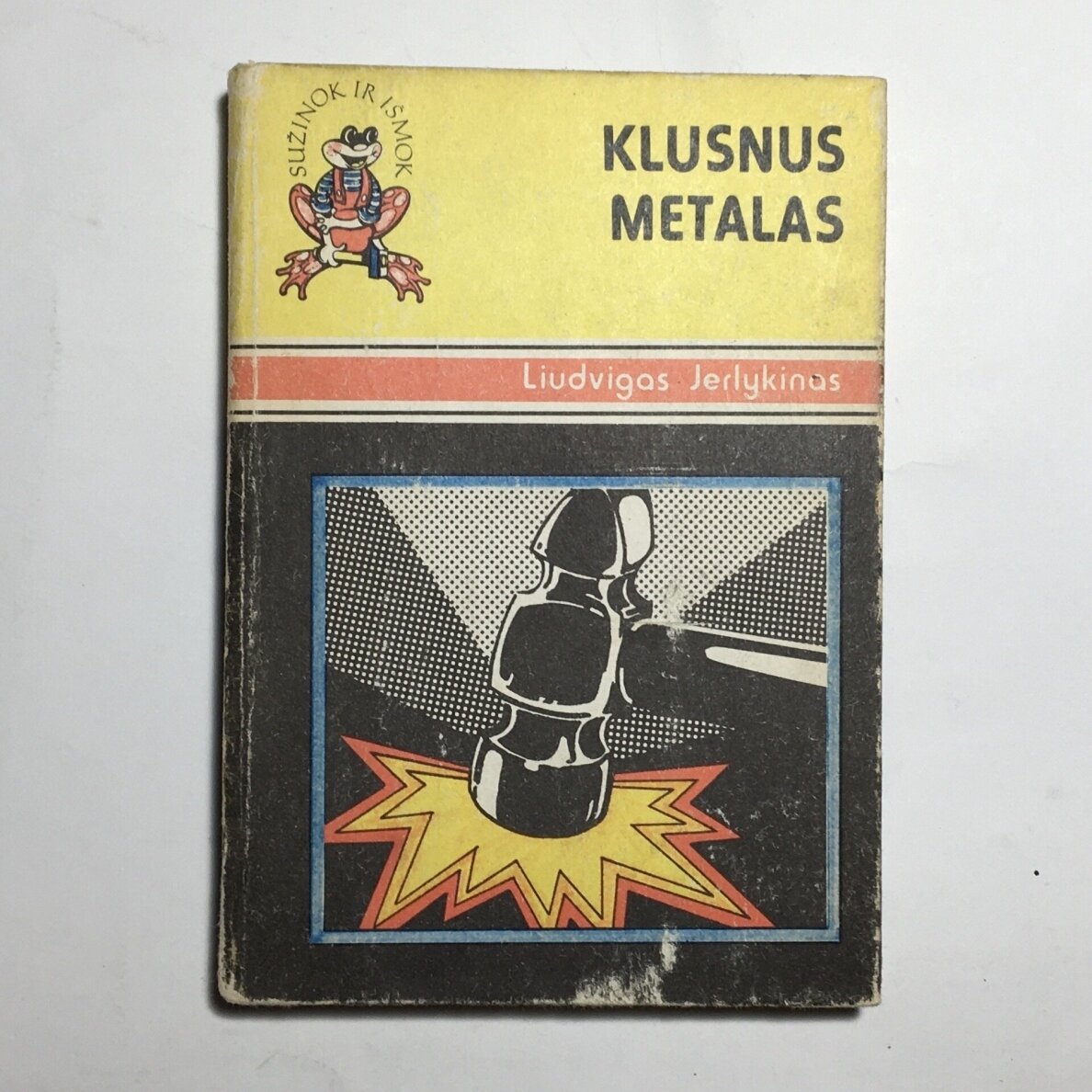 Klusnus metalas Klusnus metalas