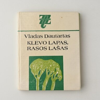 Klevo lapas, rasos lašas Klevo lapas, rasos lašas