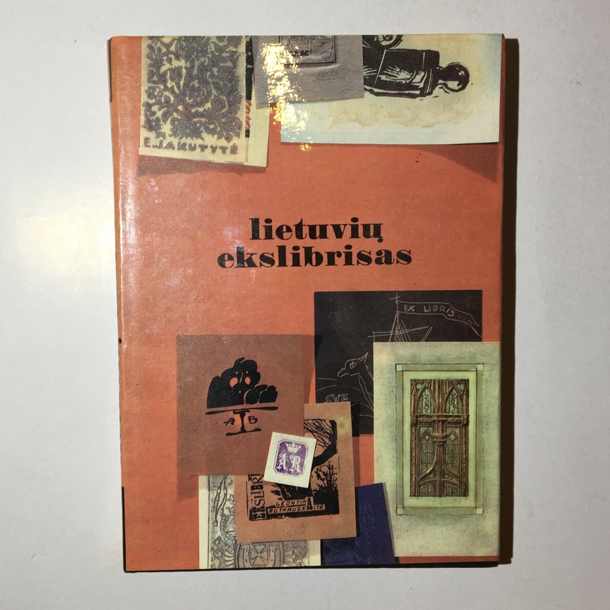 Lietuvių ekslibrisas Lietuvių ekslibrisas