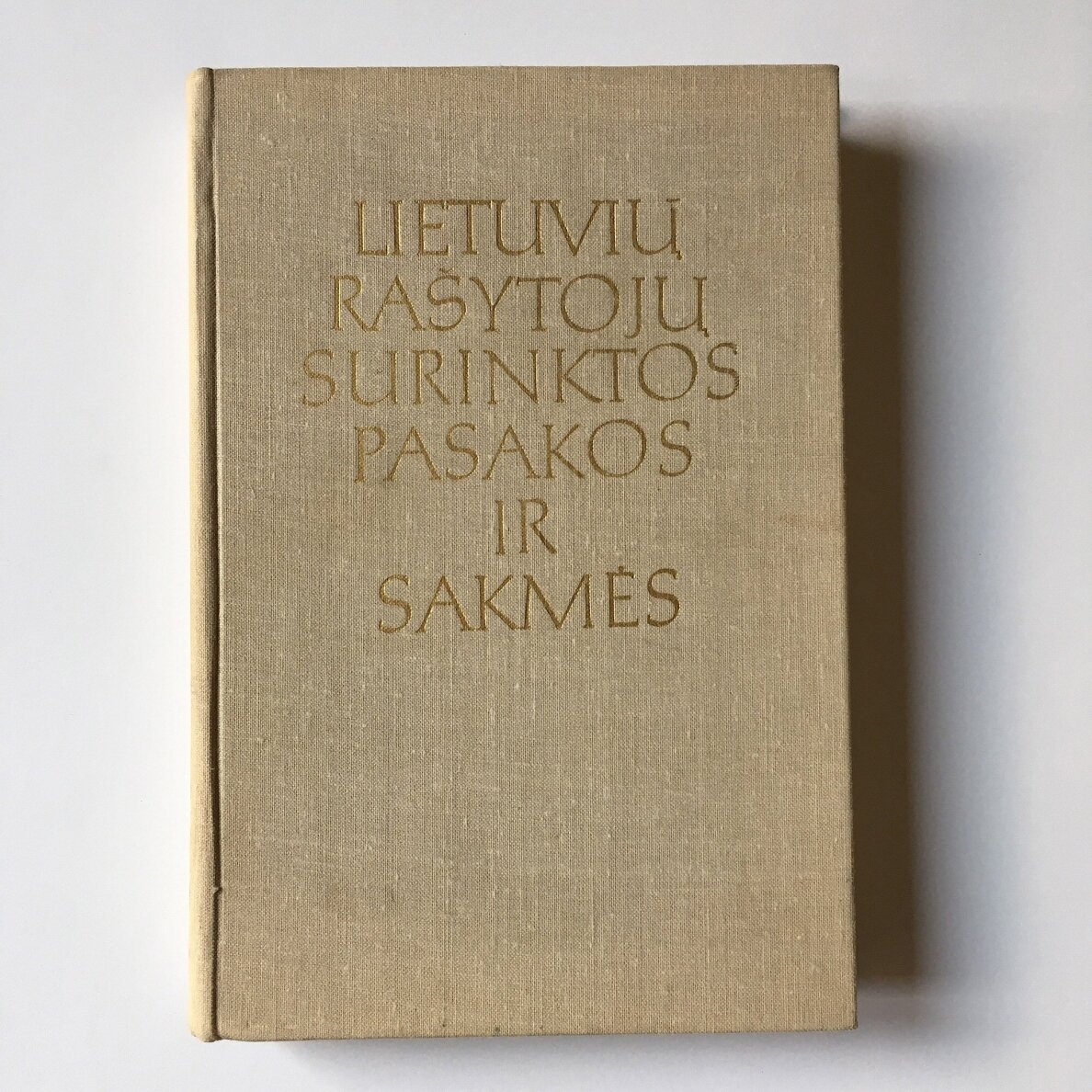 Lietuvių rašytojų surinktos pasakos ir sakmės