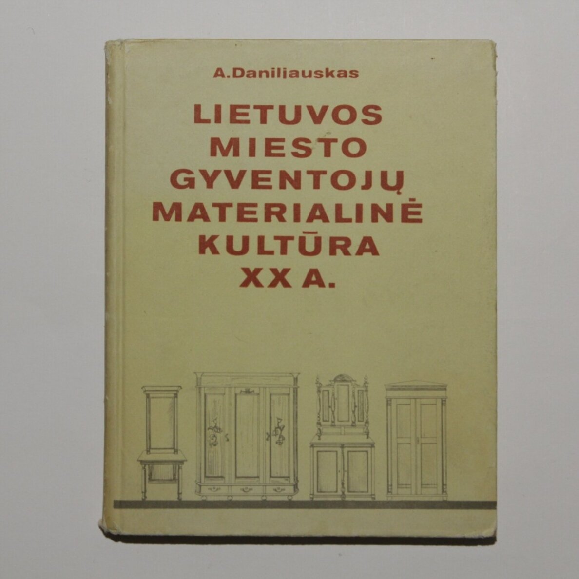 Lietuvos miesto gyventojų materialinė kultūra XX a.