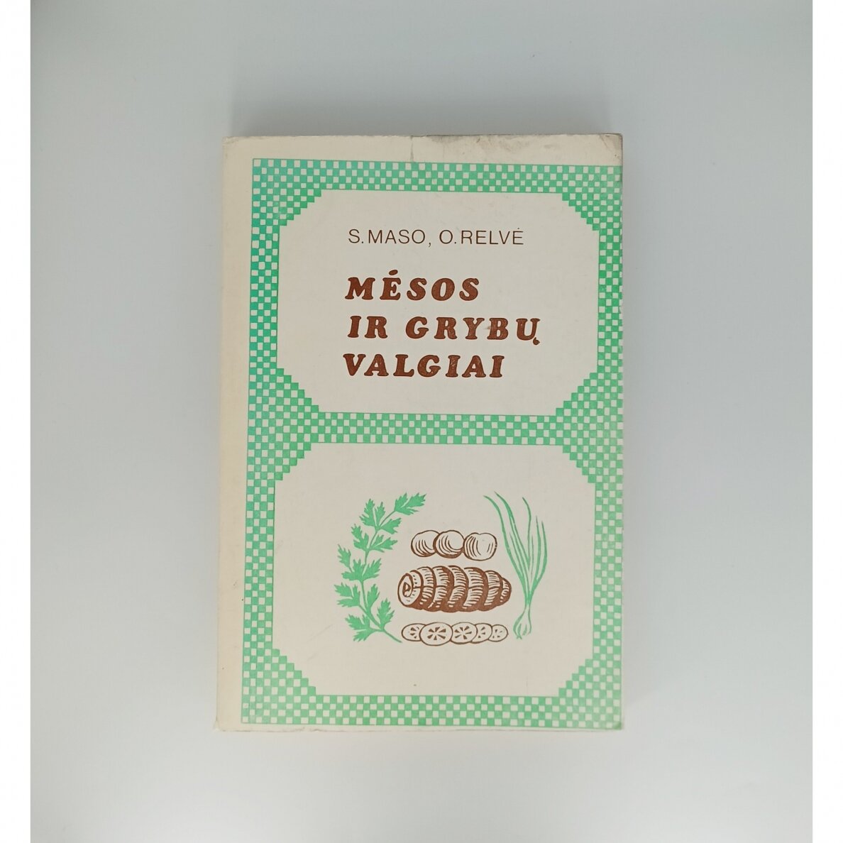 Mėsos ir grybų valgiai Mėsos ir grybų valgiai