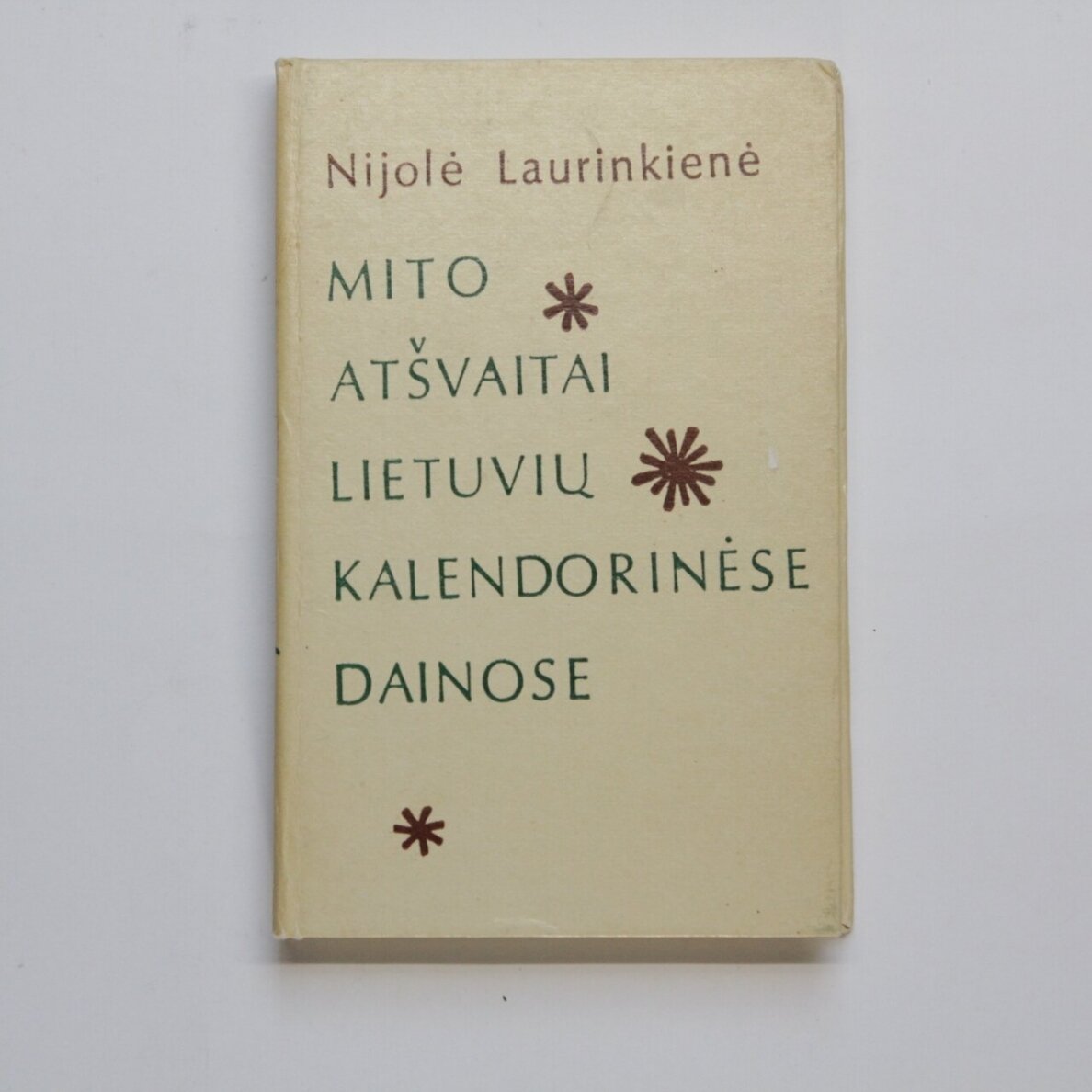 Mito atšvaitai lietuvių kalendorinėse dainose