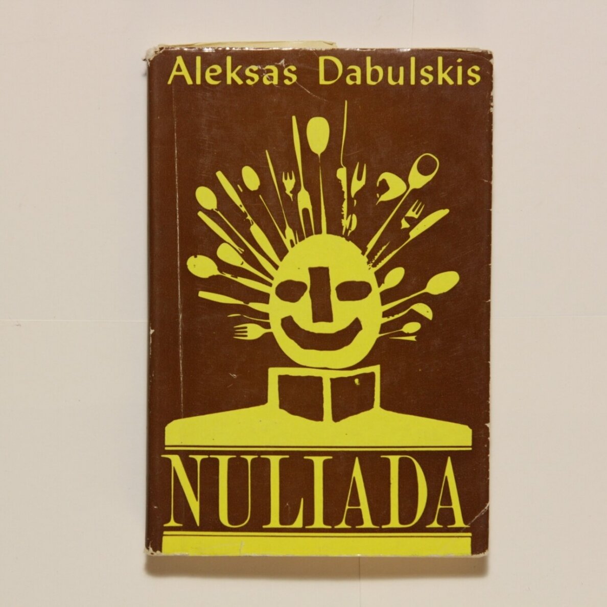 Nuliada : satyriniai eilėraščiai Nuliada : satyriniai eilėraščiai