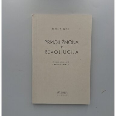 Pirmoji žmona ir ; Revoliucija