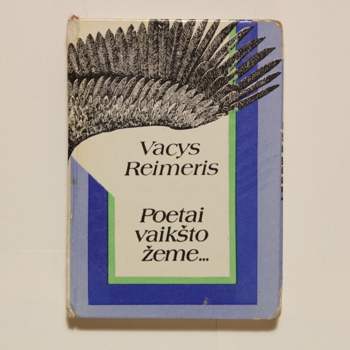 Poetai vaikšto žeme… : eilėraščiai