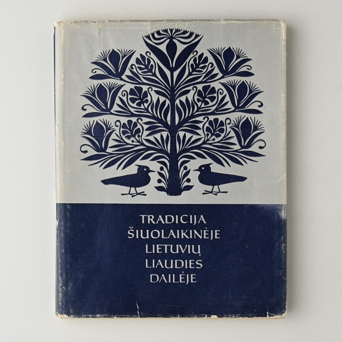 Tradicija šiuolaikinėje lietuvių liaudies dailėje Tradicija šiuolaikinėje lietuvių liaudies dailėje